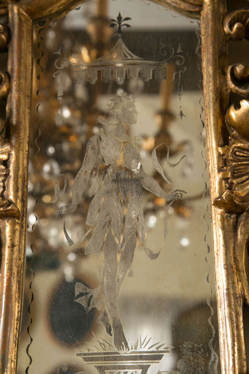 Pair of Giltwood Italian 19th Century Girandole Mirrors For Sale 2