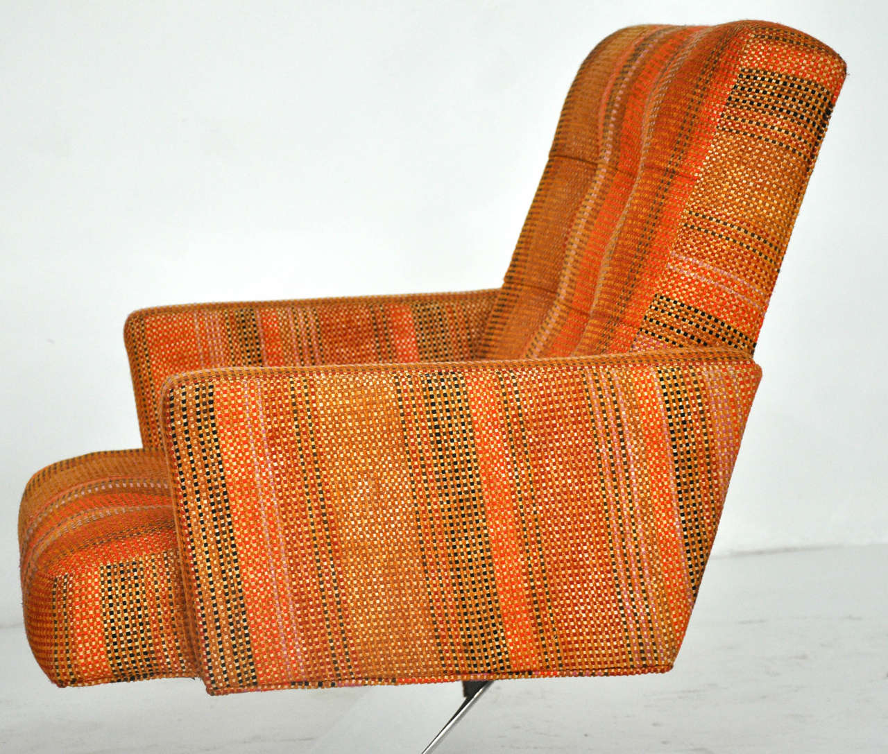 Mid-Century Modern Milo Baughman Cantilever Lounge Chairs