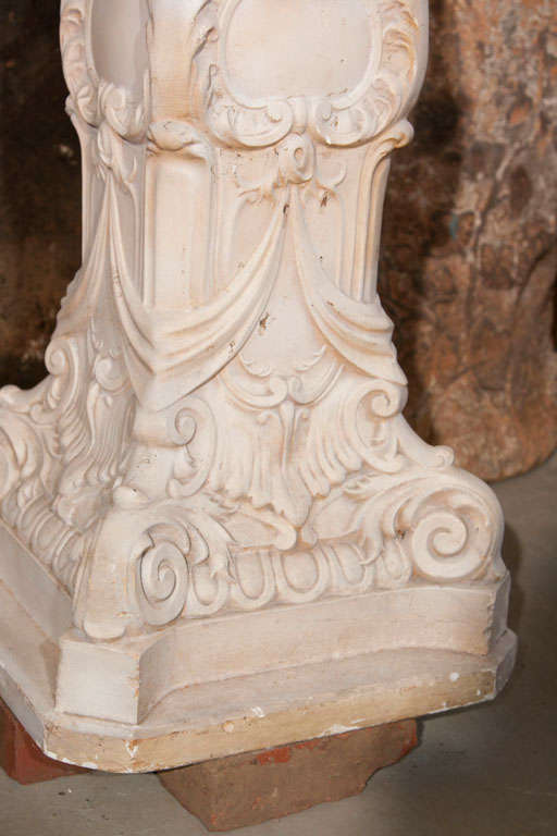plaster columns pedestals