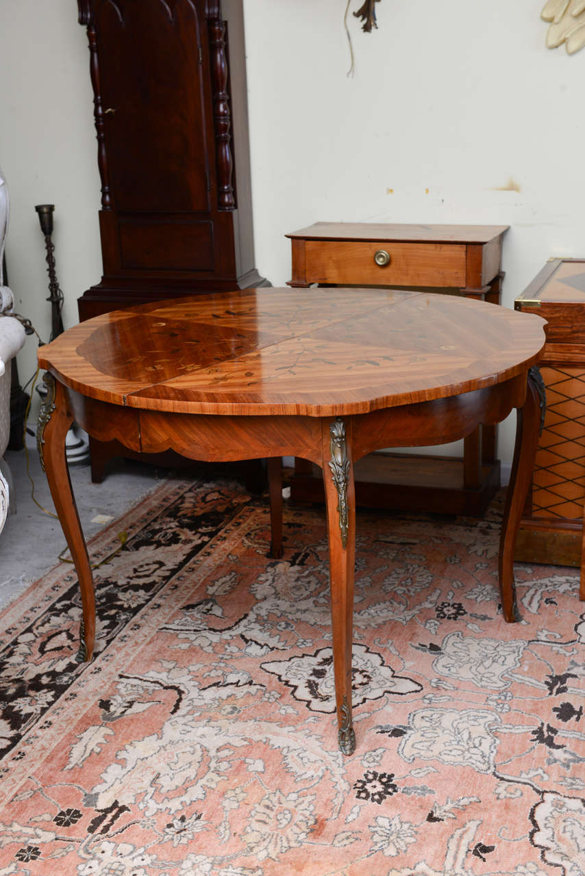 1950 S Italian Marquetry Round Dining Table At 1stdibs 1950 S Italian Marquetry Round Dining Table 2