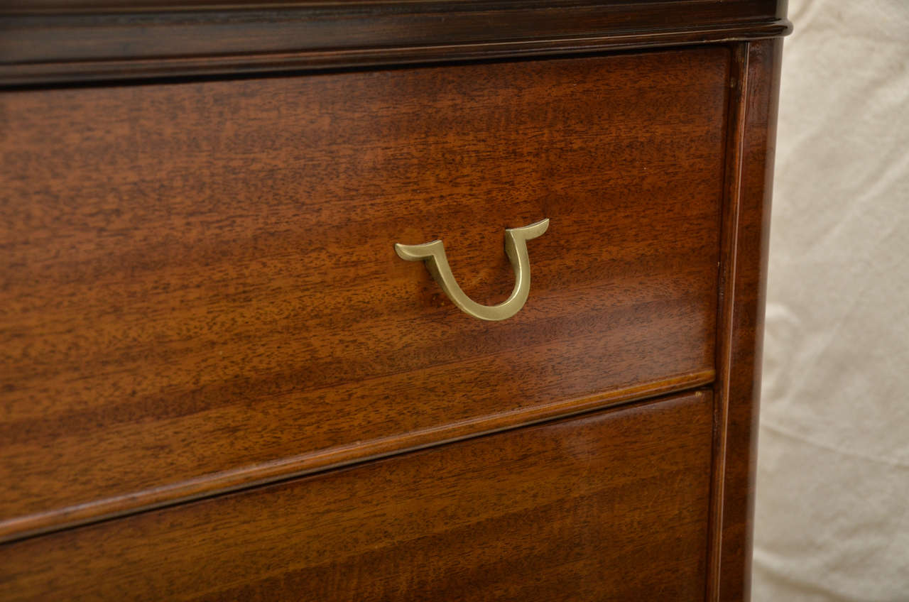 American Art Deco 3 Drawer Commode In Excellent Condition In Southampton, NY