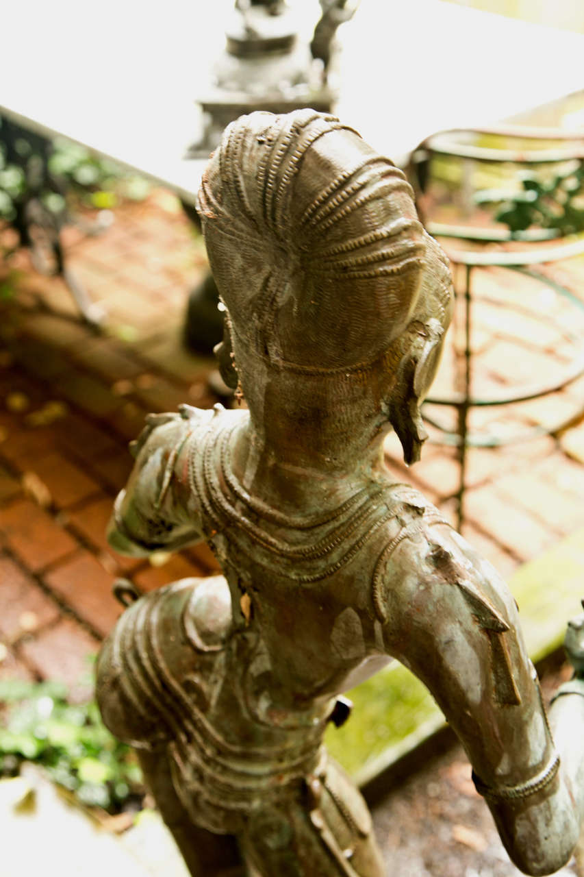 Standing Bronze Figure of the Goddess Parvarti For Sale 1