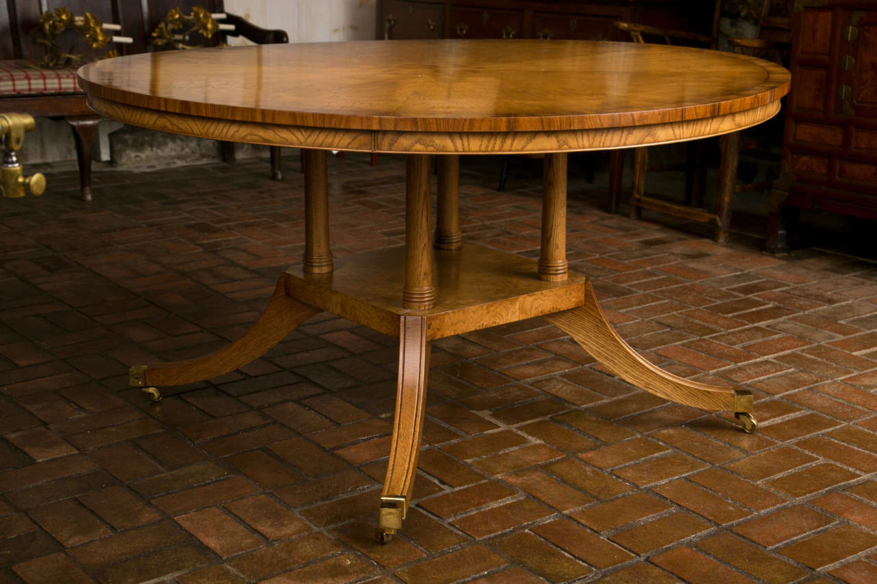 Table de salle à manger en chêne Pollard anglais sur mesure de 152,4 cm de diamètre en vente 1