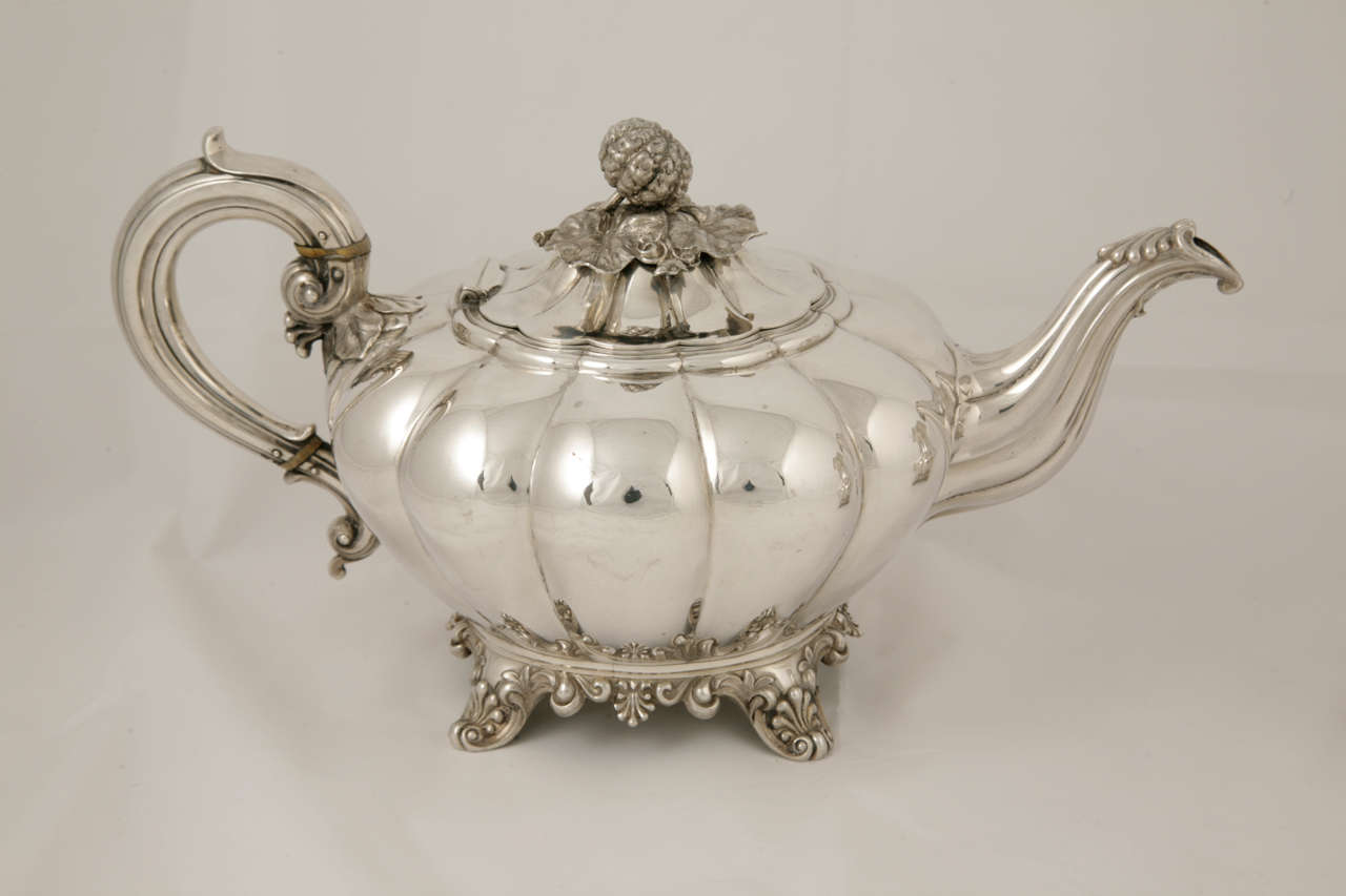An Antique Victorian Silver 4 piece tea and coffee service made by the famous firm of Barnards, (Edward, Edward junior, John & William Barnard) in London 1838.
Height of coffee pot is 26.3cm
Weight of 4 pieces is 2363grams