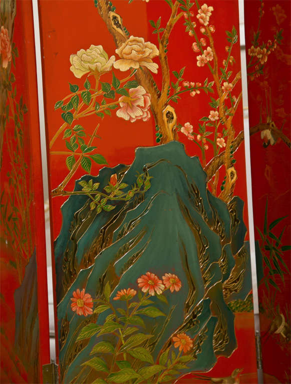 Red Lacquer Screen 1