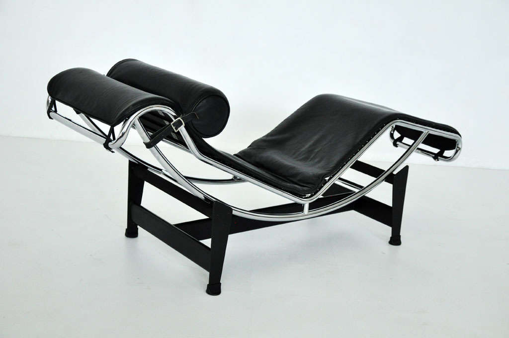 LC-4 chaise lounge designed by Le Corbusier, Charlotte Perriand, and Pierre Jeanneret.  French design manufactured by Cassina in Italy.  Fully adjustable lounge from upright seating to reclined.