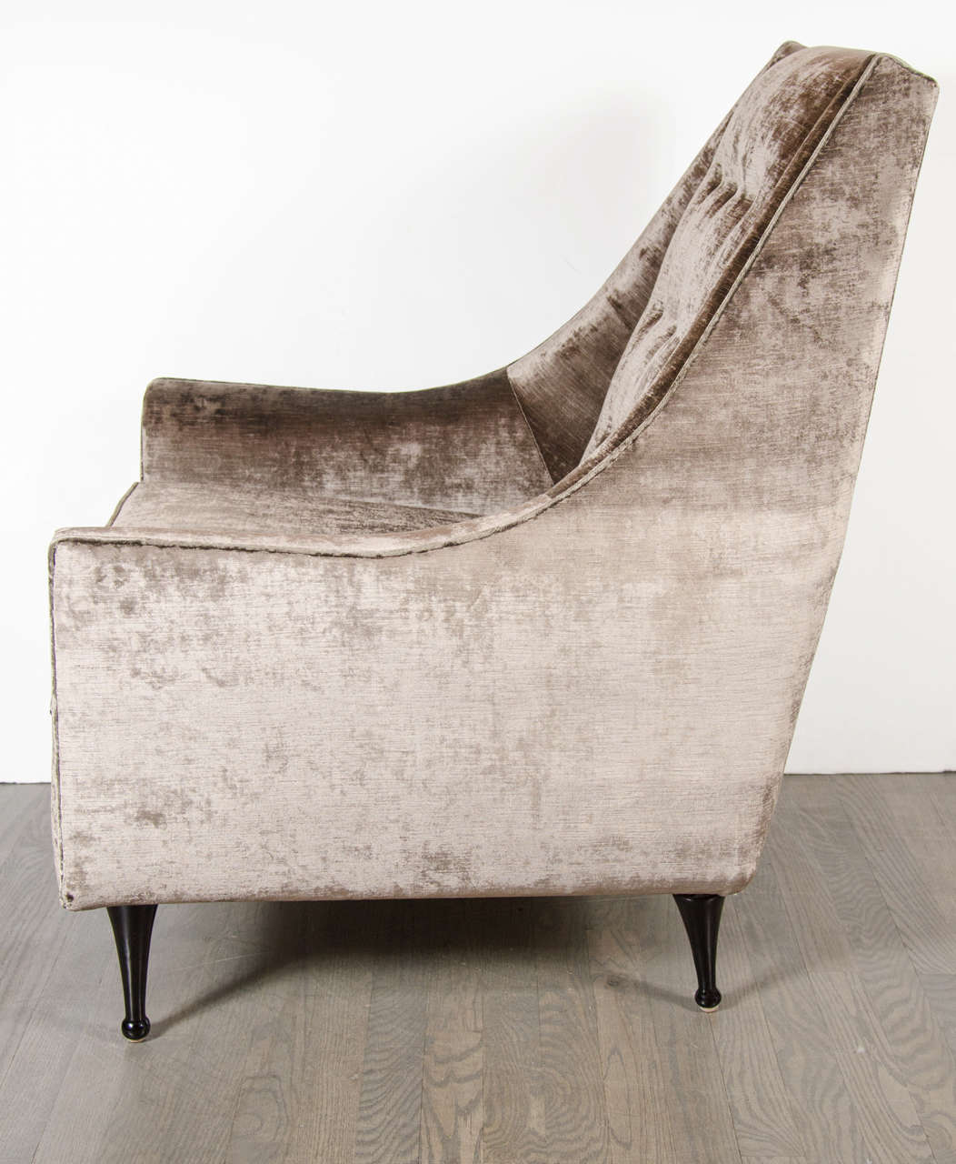 Mid-20th Century Luxe Mid-Century Modernist Sleigh Form Armchair with Taper Cylindrical Legs