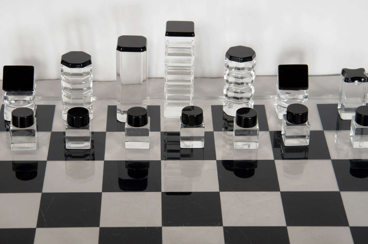 Mid-Century Modernist Lucite Chess Set Designed by Rona Cutler 2