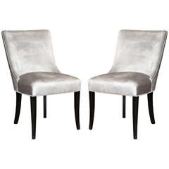 Set of Two Elegant Mid-Century Slipper Side Chairs 1