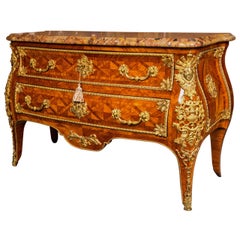 Commode de style Louis XV