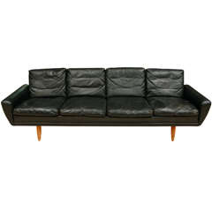 Canapé en cuir conçu par G. Thams