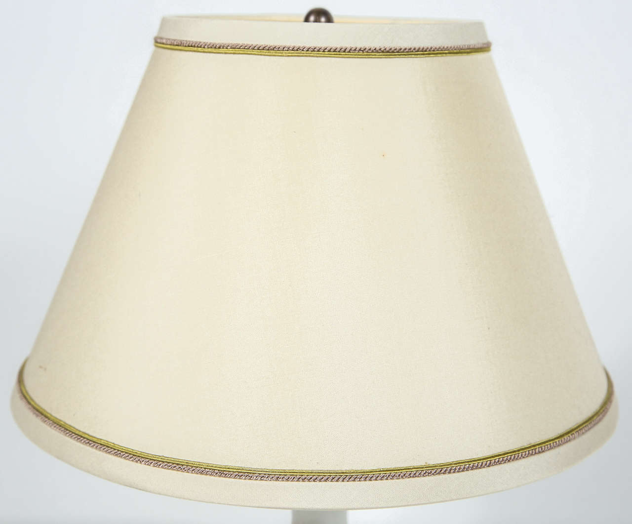 Milk Glass Lamp In Excellent Condition In Pasadena, CA