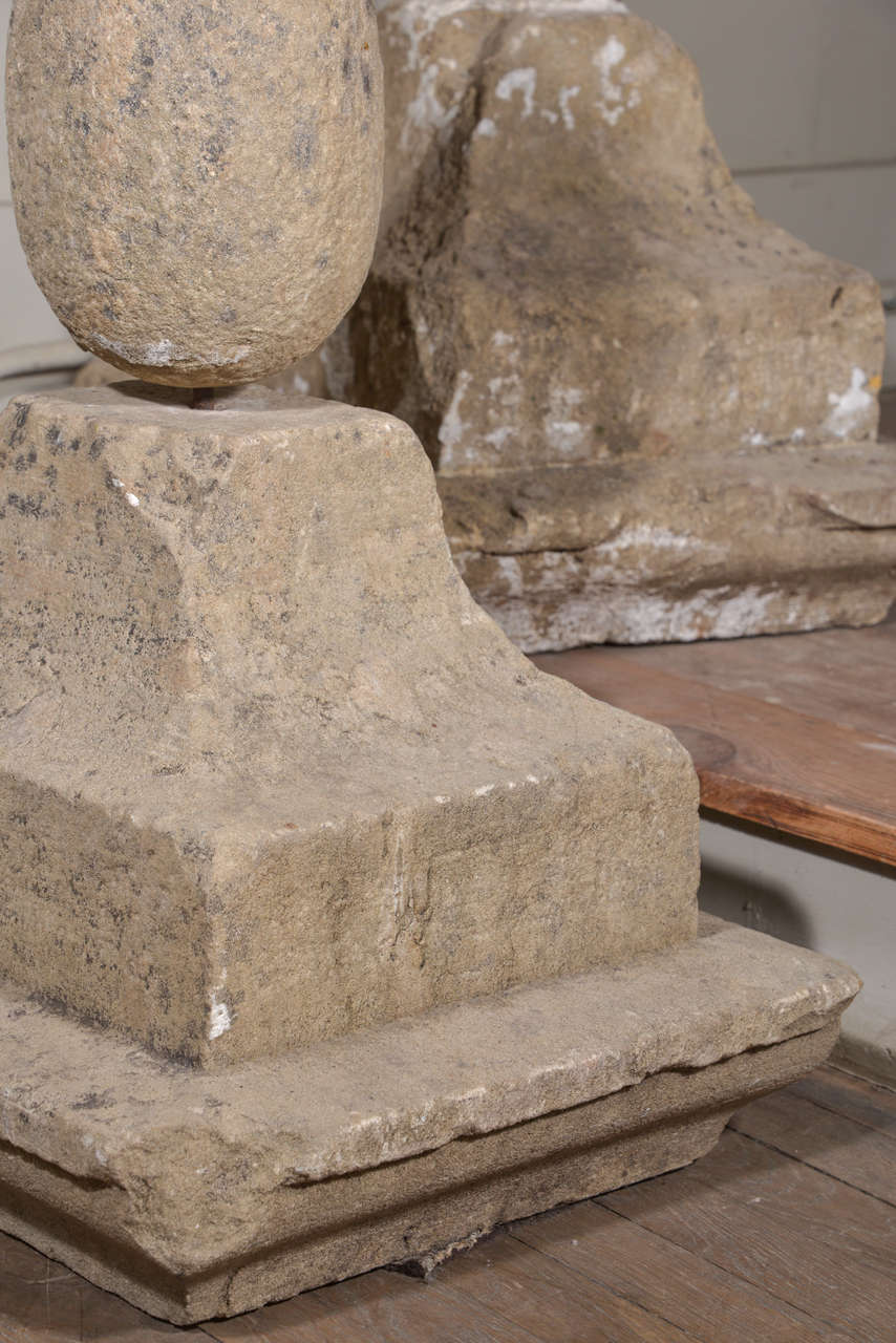 Pair of Large Early 19th Century Limestone Pediments with Finials 1
