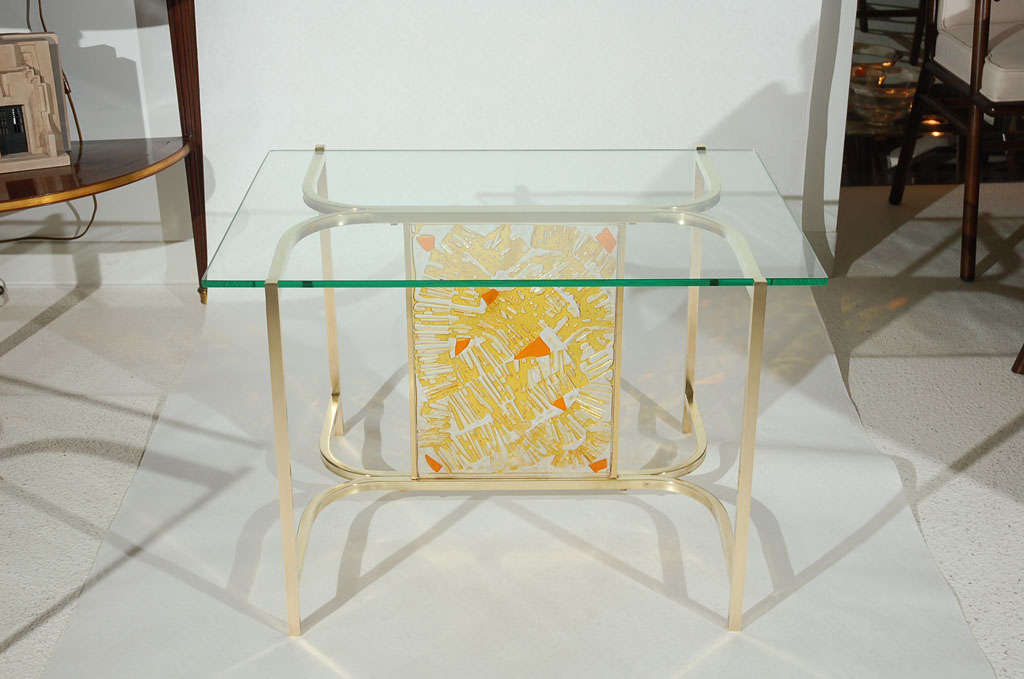Mid-20th Century Pair of Italian Brass and Lucite Side Tables