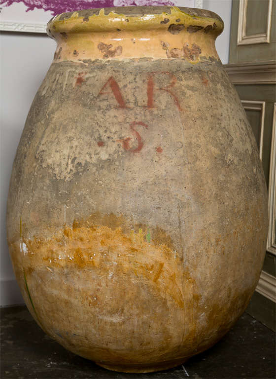 French Biot oil jar, c. 1750-1800 2