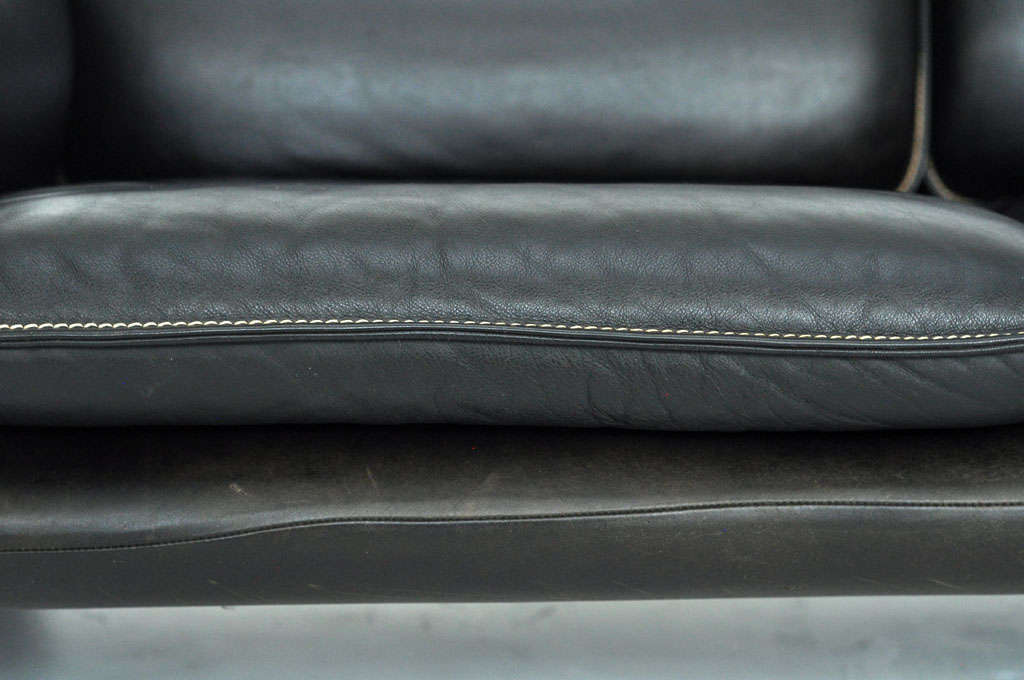 Late 20th Century De Sede black leather sofa