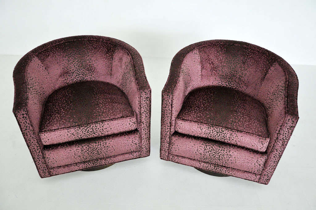 Dunbar Swivel Lounge Chairs - Edward Wormley 2