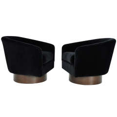 Milo Baughman Swivel Lounge Chairs