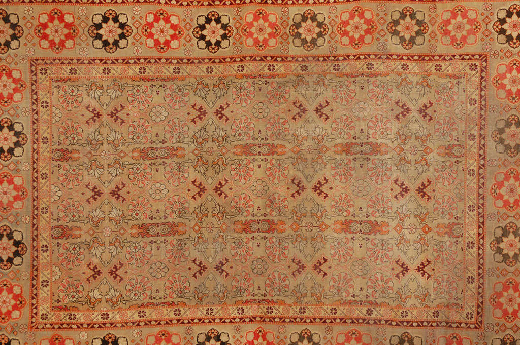 Antique Indian Amritsa Rug In Good Condition For Sale In West Hollywood, CA