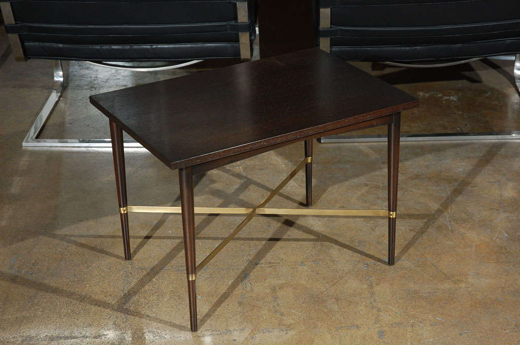Nice and classic side table designed by Paul McCobb.