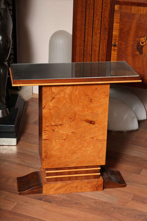 Mahogany Pair of French Art Deco Side Tables For Sale