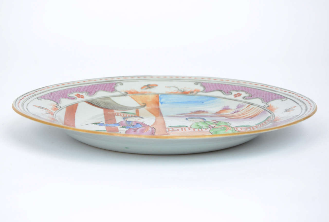 18th C. Chinese Porcelain, Famille Rose PLATE, Qing, Qianlong Period In Excellent Condition In Lincoln, Lincolnshire