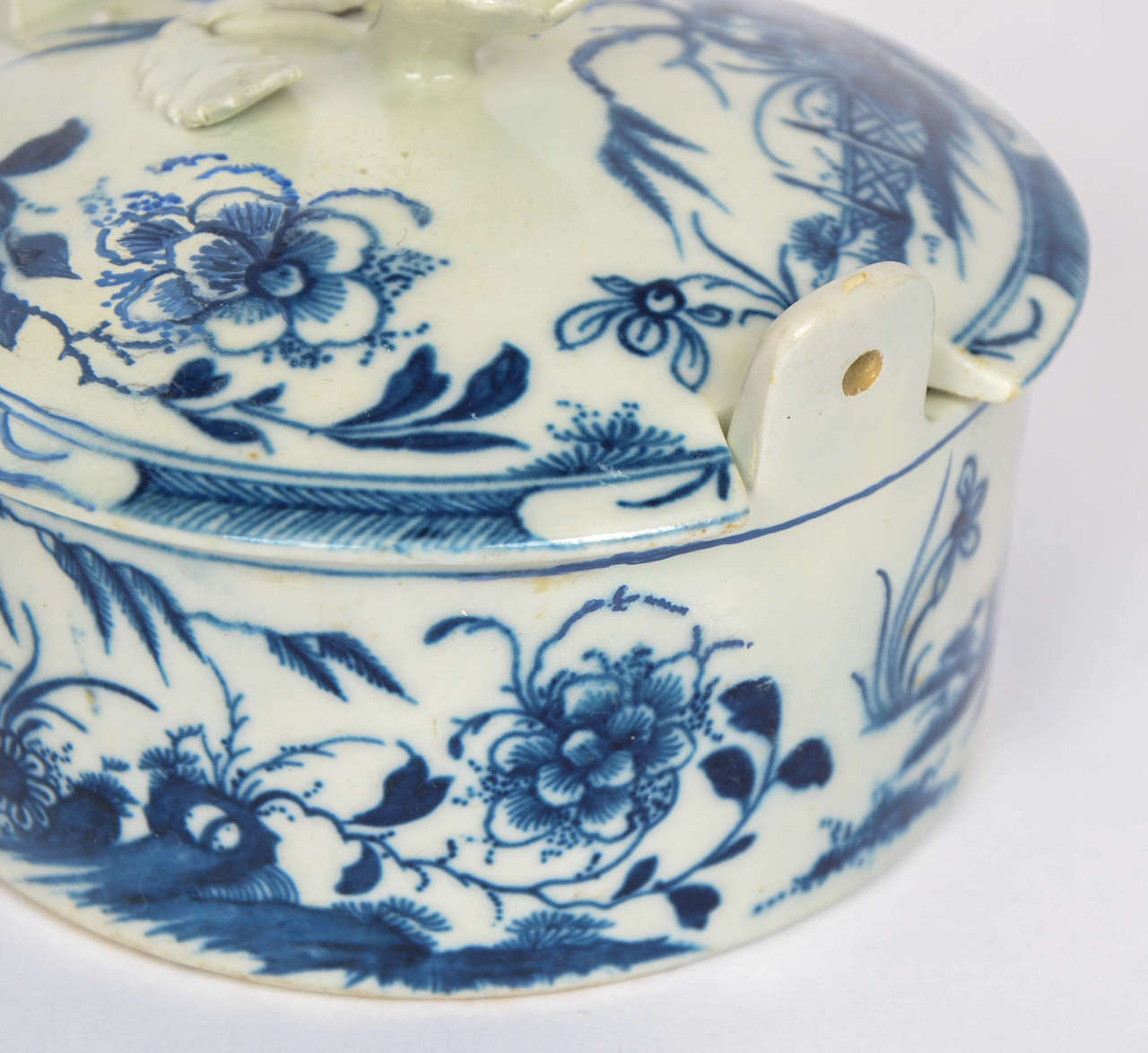 Rare, First Period, Worcester Blue and White, Porcelain Butter Tub, Fence Pat'n 2