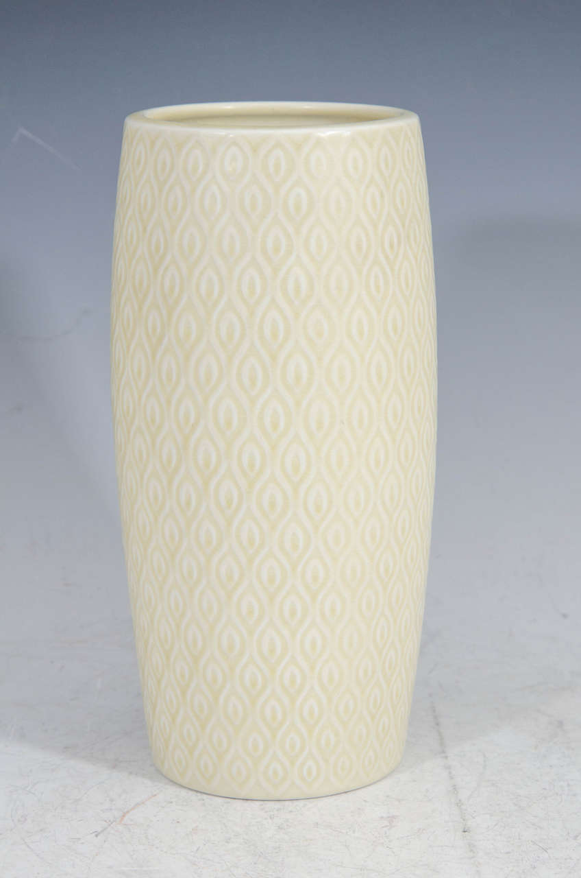 A vintage textured Aluminia or Royal Copenhagen decorative Marselis vase #2648 by Nils Thorsson.

Good vintage condition with craquelure.

REDUCED FROM $725