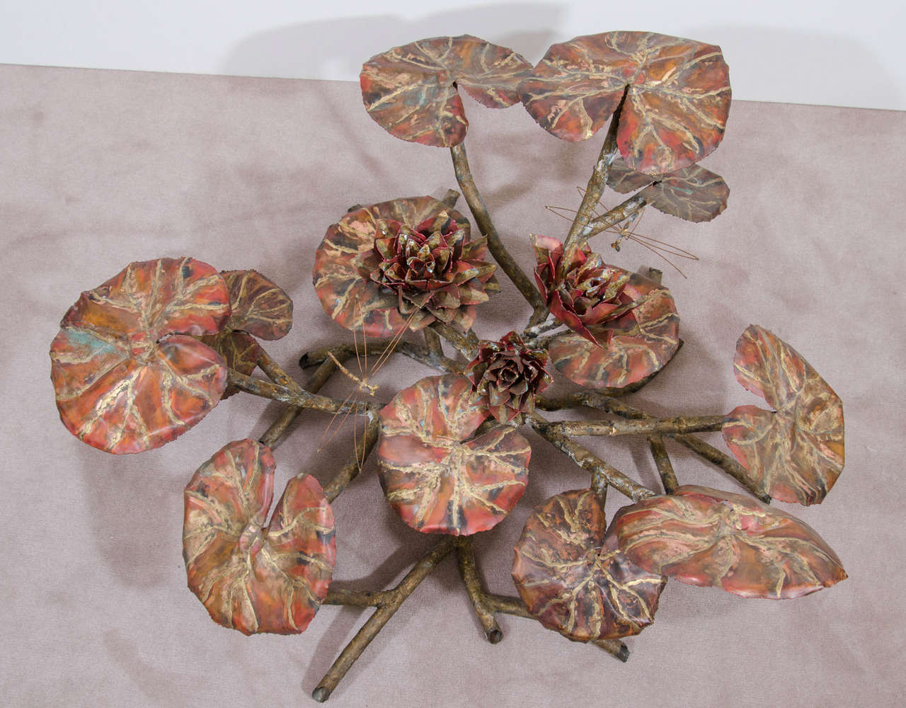 Mid-Century Lily Pad Sculpture in the Manner of Silas Seandel For Sale 1