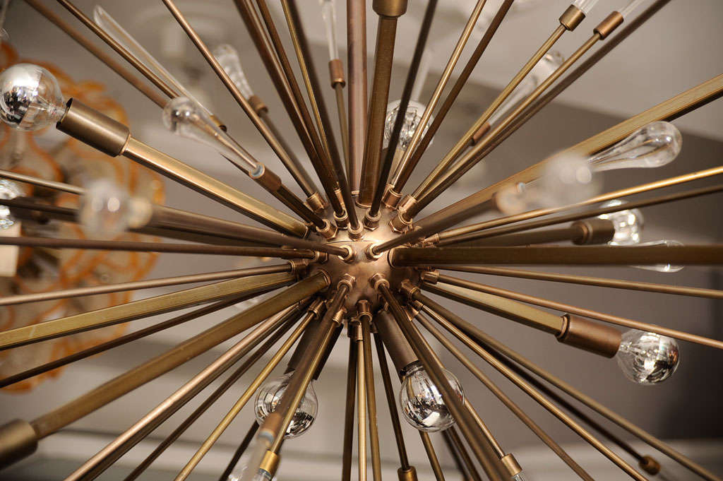 Contemporary Glass Rod and Teardrop Sputnik Chandelier in Antique Brass For Sale