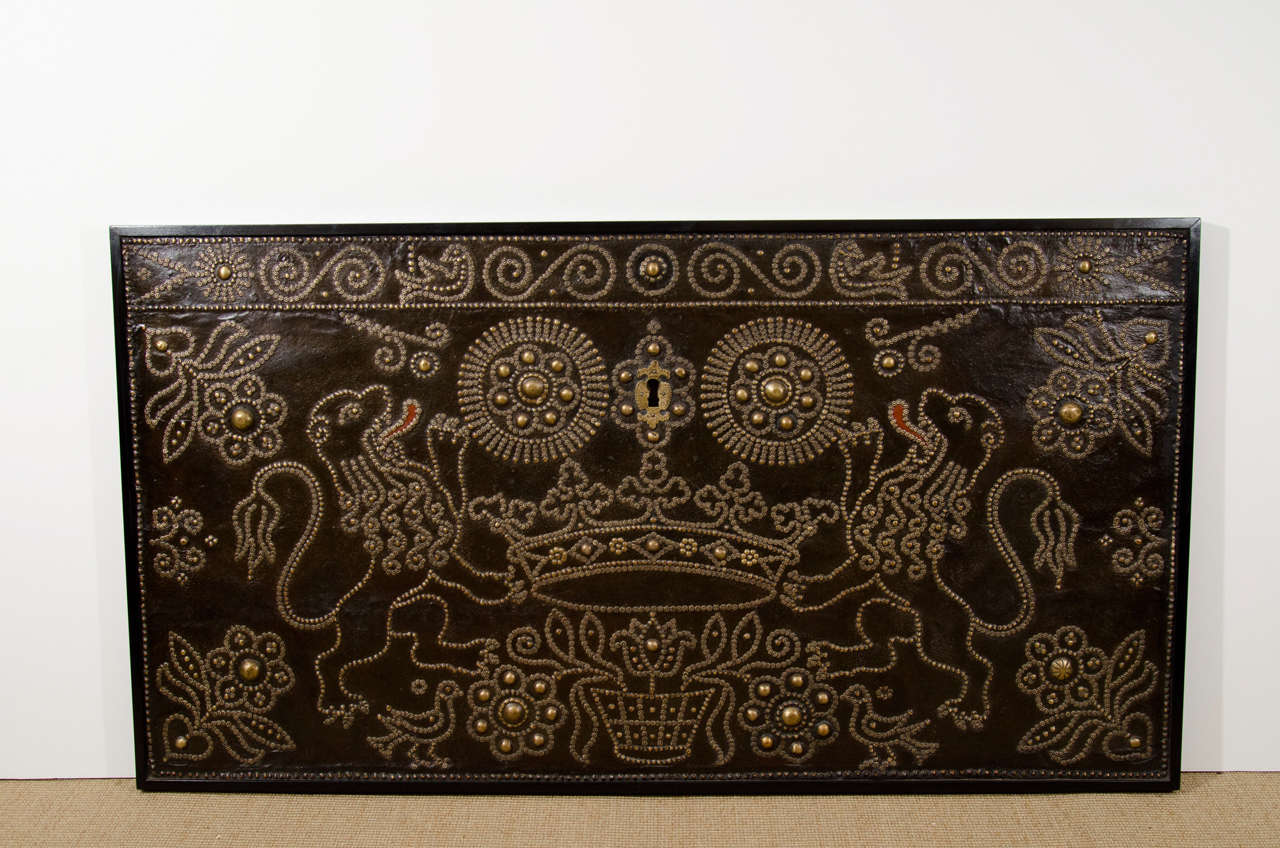 Facing Lions Trunk Panel