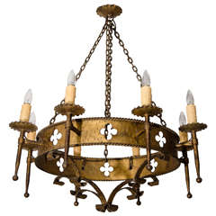 Round 8-Light Gilt Fixture