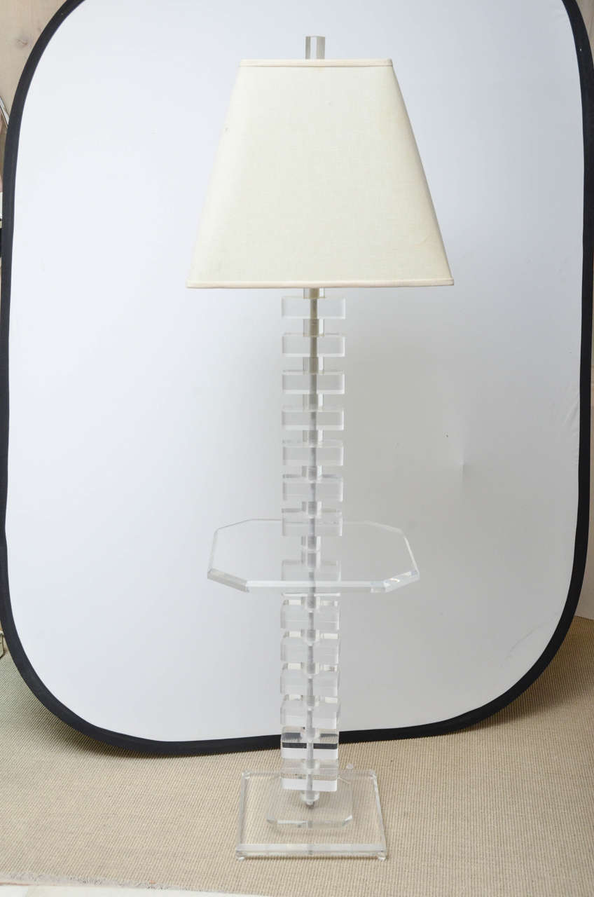 Attractive Vintage Lucite Lamp Table