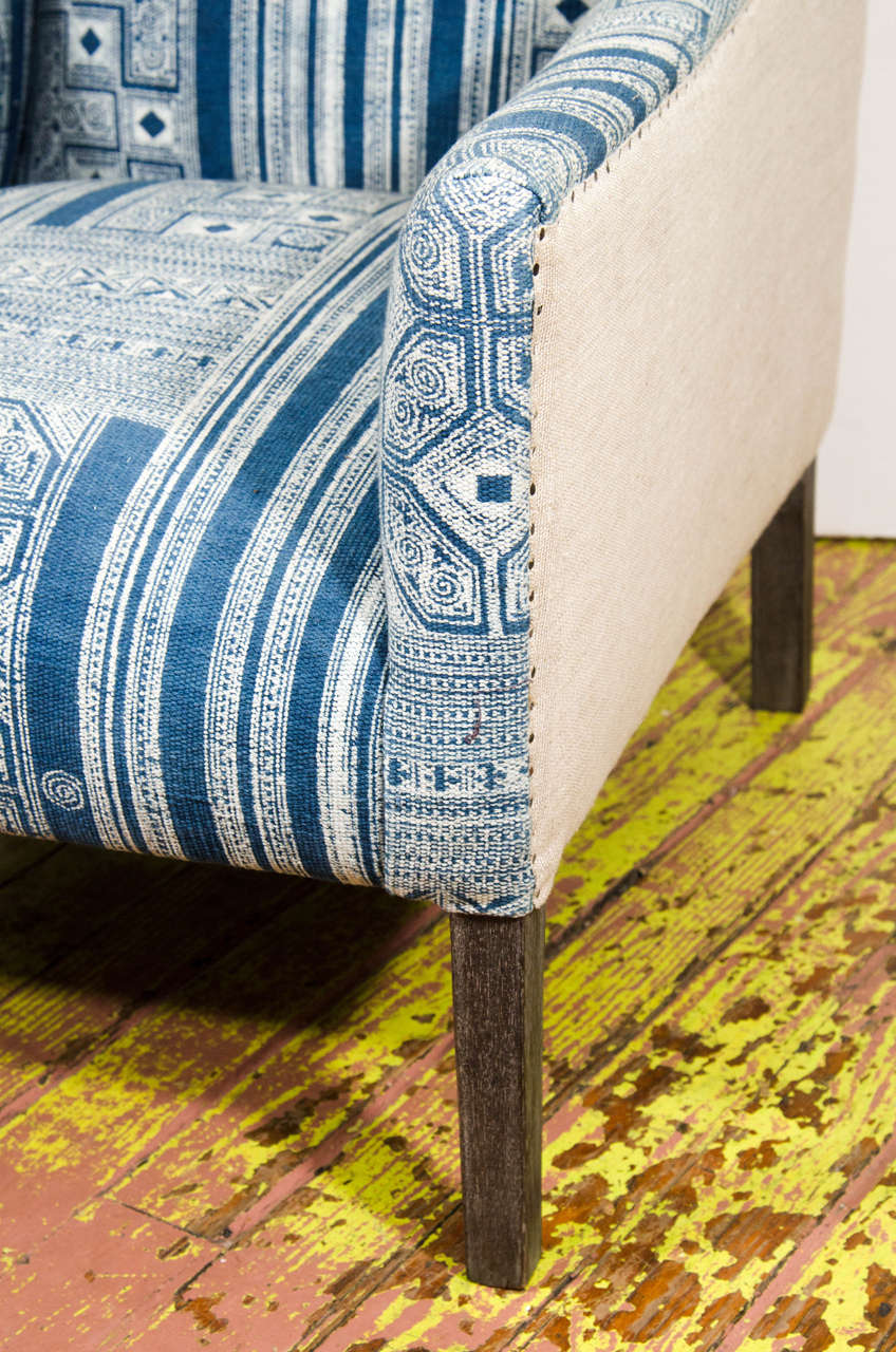 Indian Dhurrie Upholstered Blue and White Chair In Good Condition In New York, NY