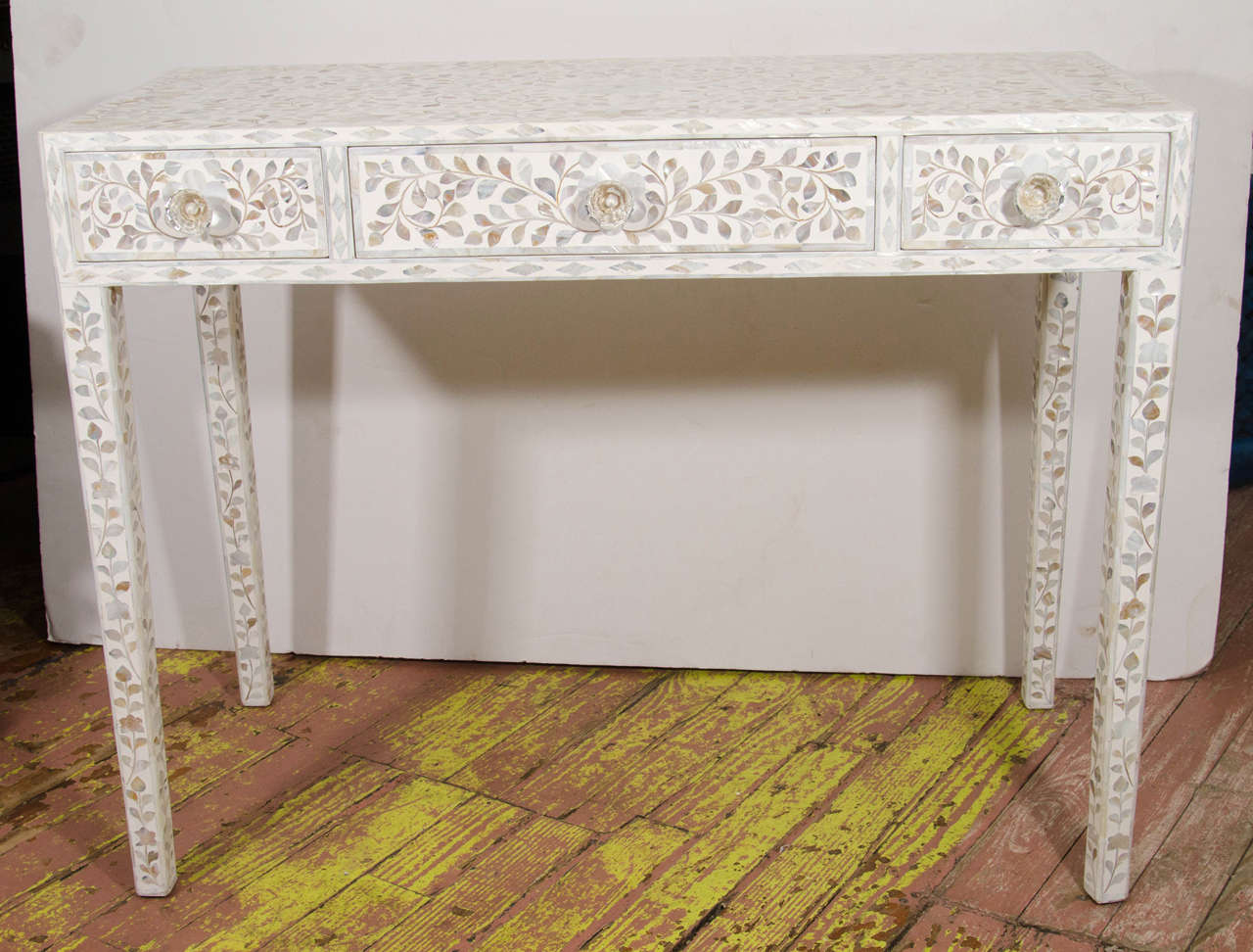 Indian mother-of-pearl inlaid white desk.
