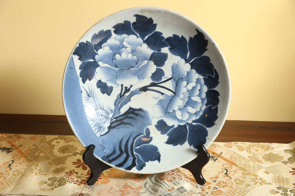 Boldly Painted Peony Motif Plate, Porcelain, Blue and White Glaze, Edo Period, Japan, Early 19th Century