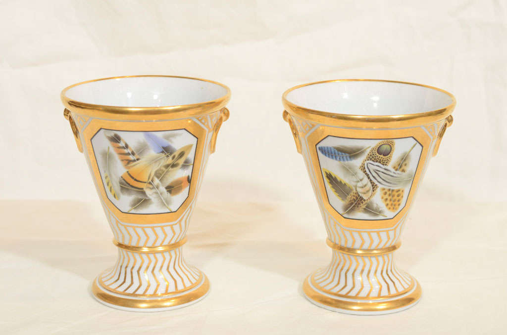 A Pair of Barr Flight Barr Worcester Vases with Feathers