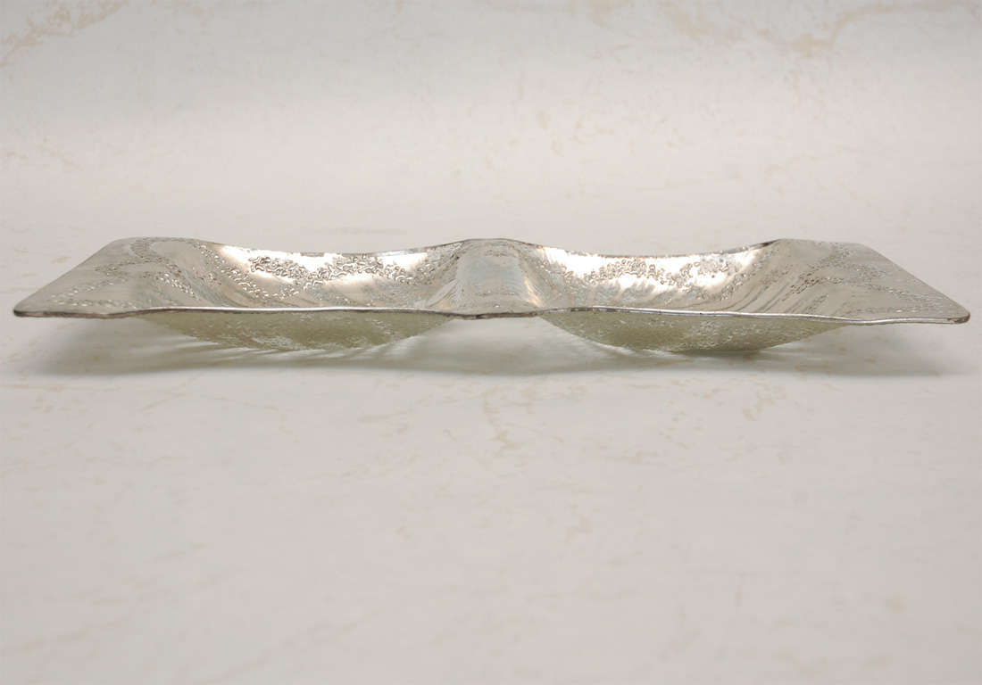 Dorothy Thorpe  Sterling Silver  On Crystal Tray In Excellent Condition In Los Angeles, CA