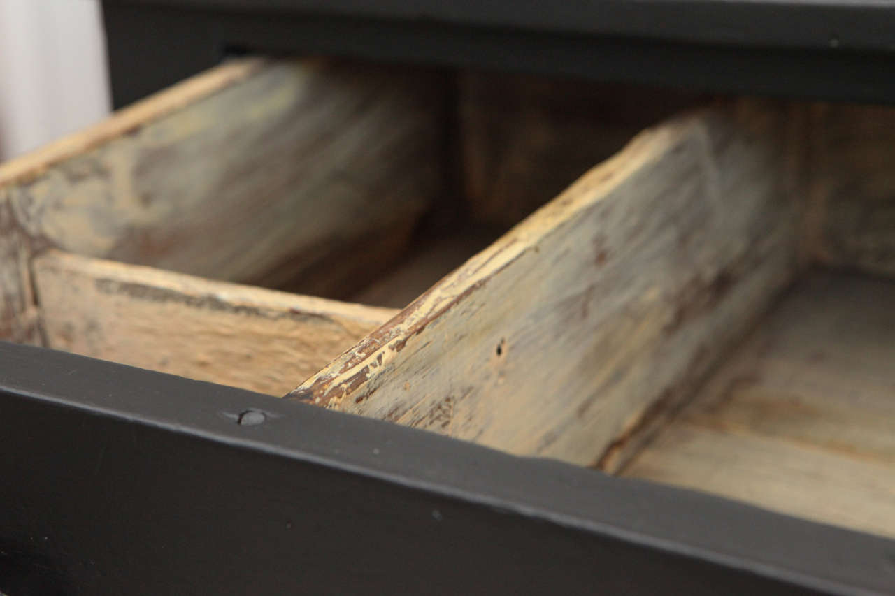 Vintage American Black Pie Safe with Perforated Tin Doors 1