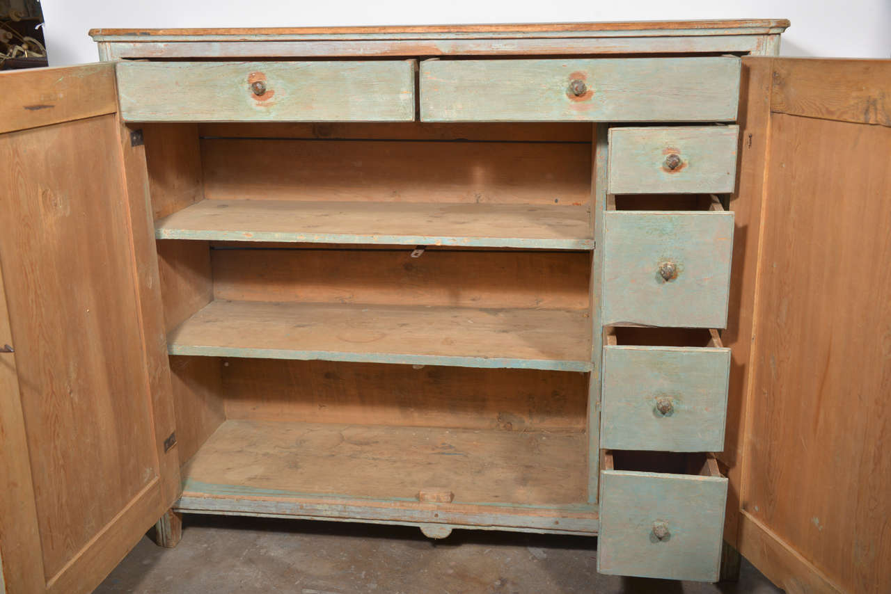 19th century painted wood blue Swedish buffet In Distressed Condition In Houston, TX