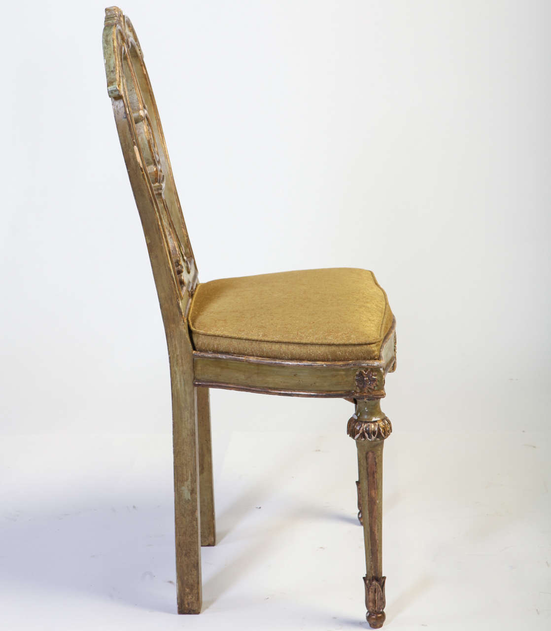 Fine Set of Eight Italian 18th Century Chairs 1
