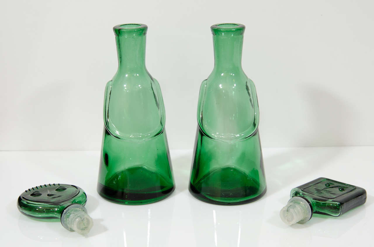 Pair of Decanters by Erik Hoglund In Good Condition In New York, NY