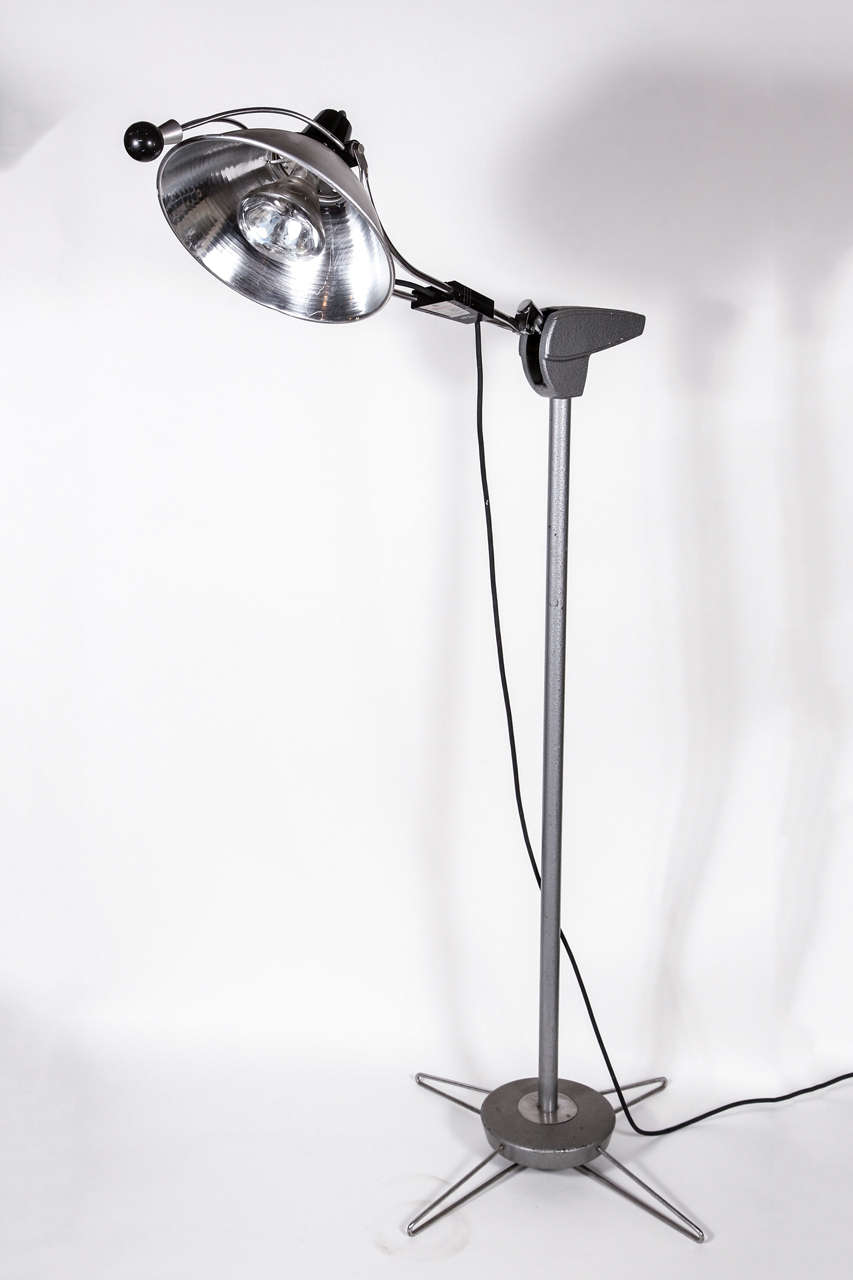 1950s Wilmot Castle Standing Medical Examination Lamp 2