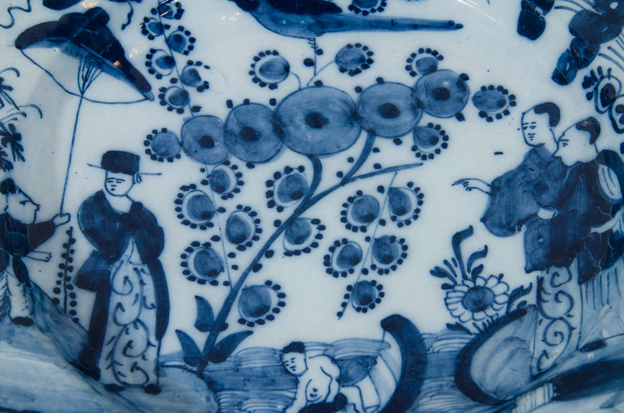 Qing Pair of 18th Century Dutch Delft Blue and White Chargers