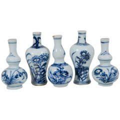 Antique Chinese Blue and White Porcelain, Five-Piece Miniature Garniture