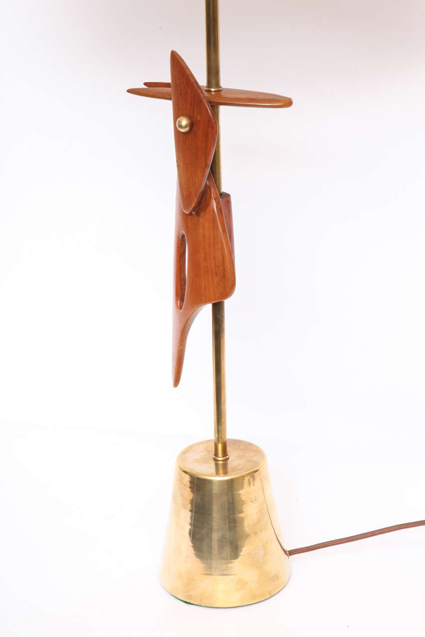 Mid-20th Century Table Lamp Mid Century Modern Sculptural Amorphic wood and brass For Sale