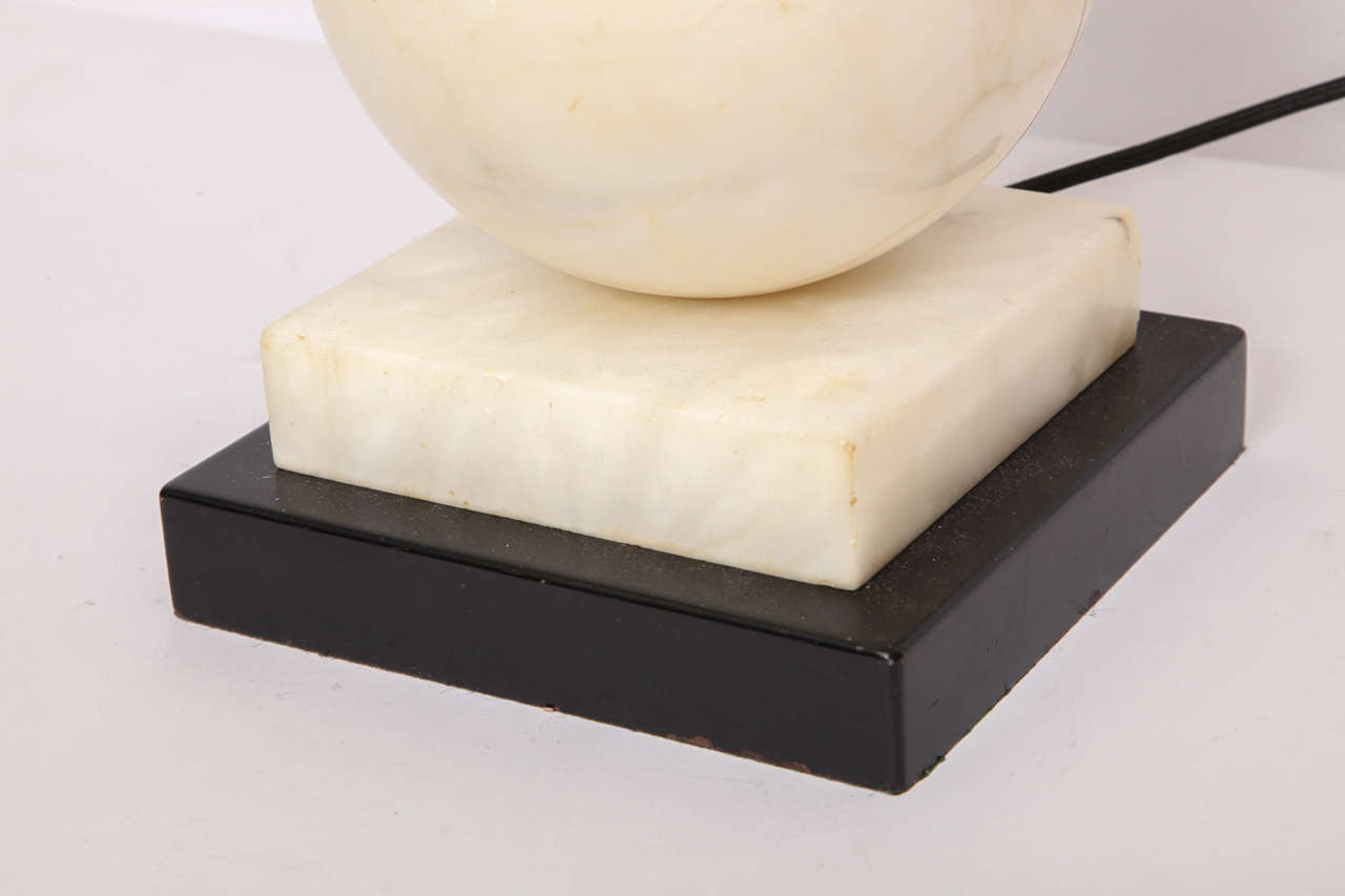 Table Lamp Mid-Century Modern Marble Cubist Spheres, Italy, 1940s In Good Condition For Sale In New York, NY