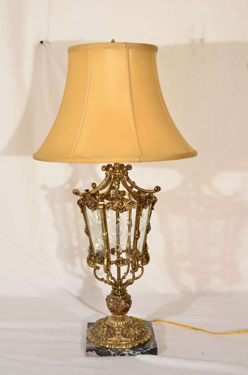 regency glass table lamp