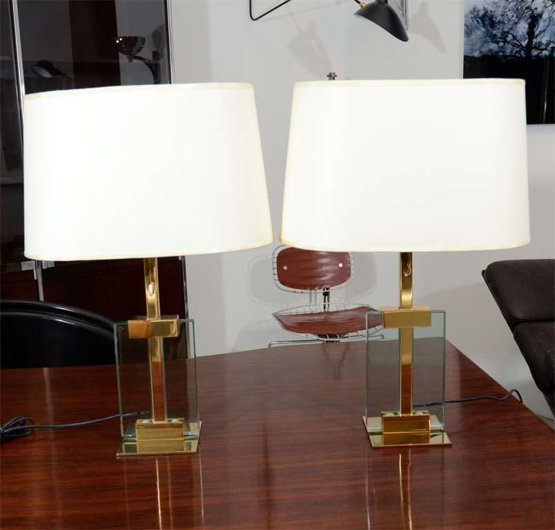 This striking pair of table lamps would enhance any decor.