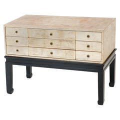 Silver Leaf 
Black Lacquer Jewelry Box by Kittinger